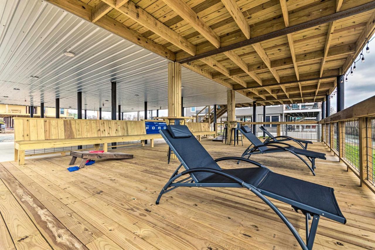 Upscale Riverfront Home With Beach And Fire Pit! Glenwood エクステリア 写真
